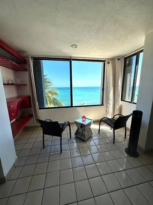 Luxurious Beachfront Getaway With Panoramic Views - Book Today Cancún Apartamento